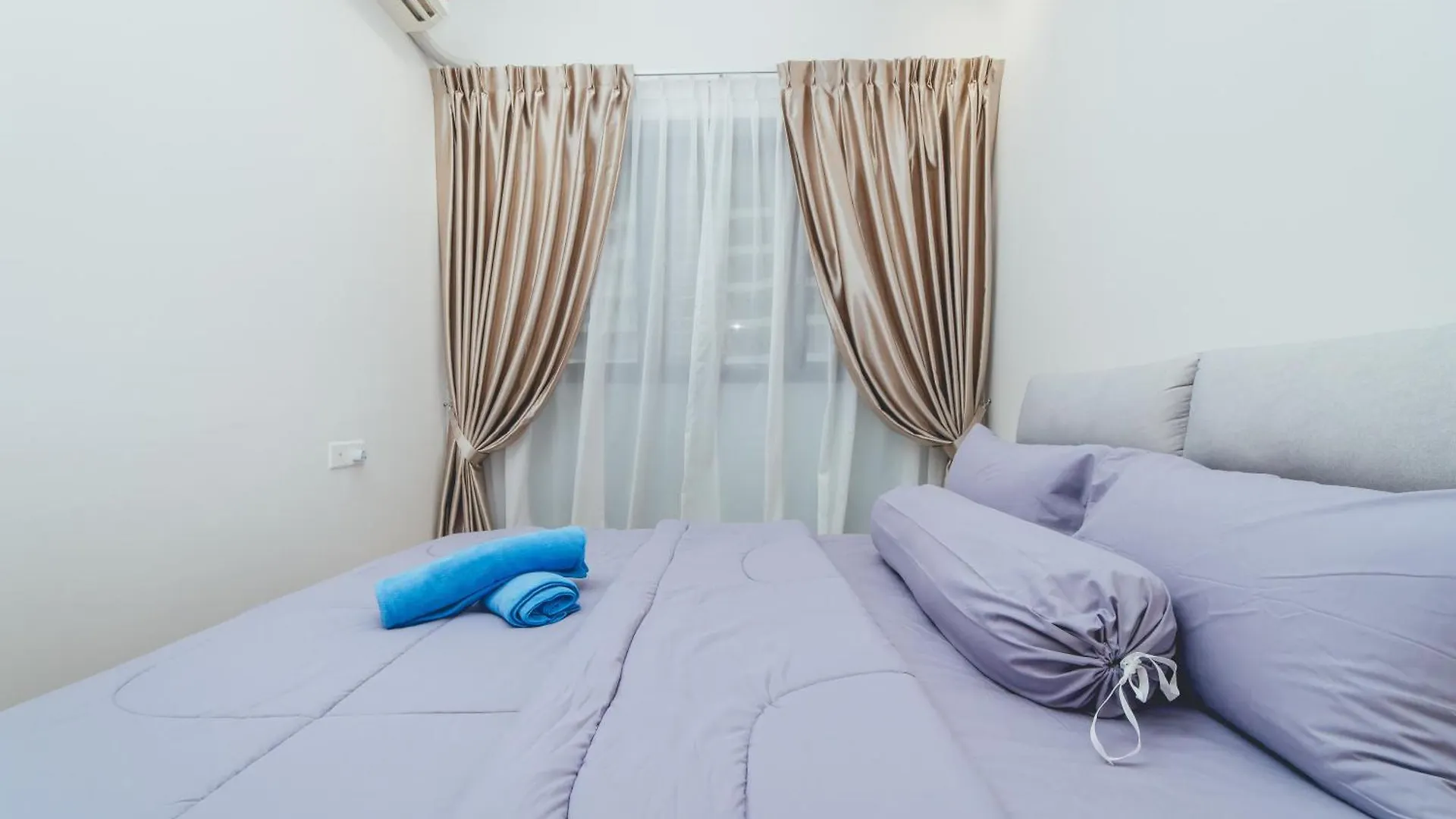 Apartment Danga Bay Coastal Haven 3Br 8Pax W 3Balcony By Our Stay Johor Bahru Malaysia