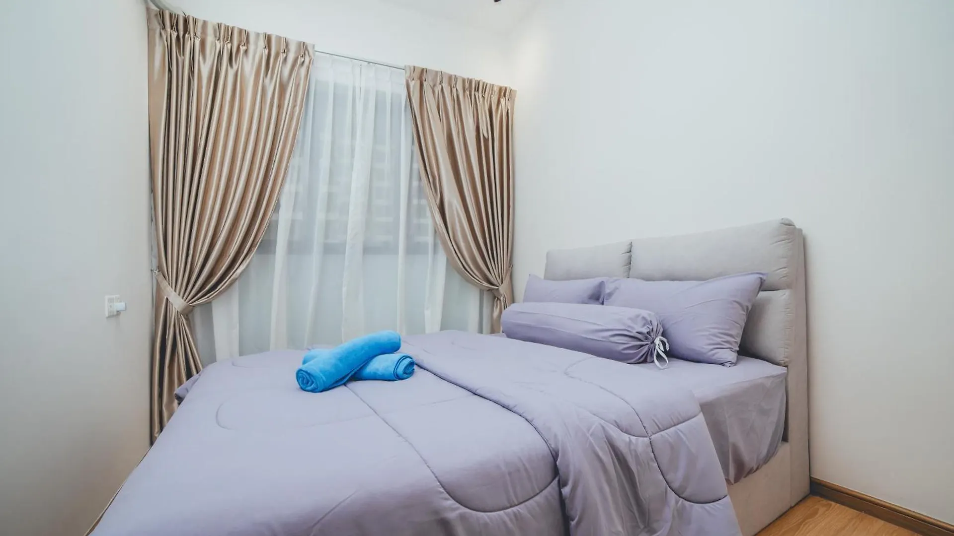 Apartment Danga Bay Coastal Haven 3Br 8Pax W 3Balcony By Our Stay Johor Bahru